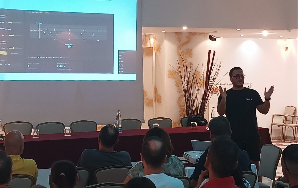 The parallax calculator on screen during the coach education course in Ragusa